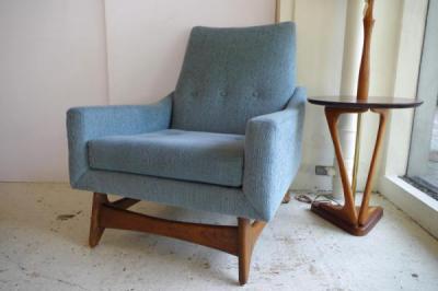 11Adrian Pearsall Single Sofa